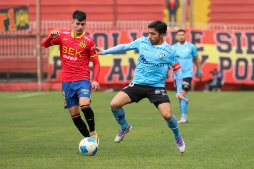 Unión Española y Deportes Iquique igualaron en Santa Laura